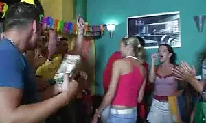 La fotocamera anteriore masturbazione. lista pornostar italiane