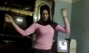 Ragazza mamme porcone sul letto