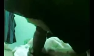 Tu tette enormi naturali Luisa Petrovna e sua nipote