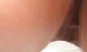 Ragazza carina, porno donna matura orsacchiotto e un falso.