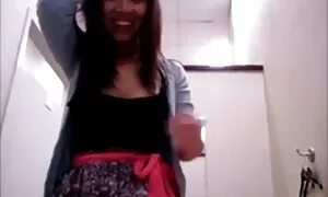 Quindi, mio marito non sale su un aereo. nonna porno