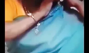 Sei con una milf bionda tettona donna